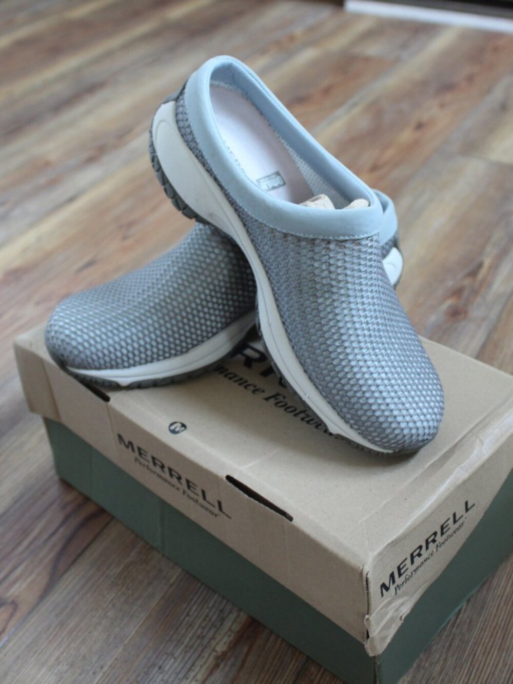 Merrell Encore Breeze Aluminum Grey Mesh Slip On Clogs Shoes NIB Size 7